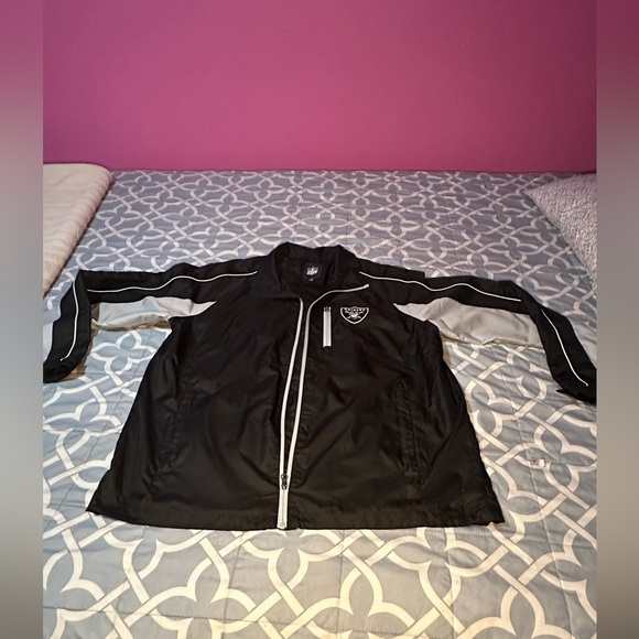 NFL Vintage Oakland Raiders Windbreaker Jacket – Men’s Size Large EUC - Picture 3 of 7